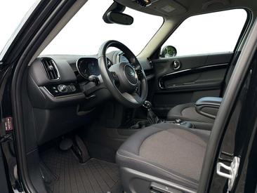Mini Countryman COOPER SE — photo 14