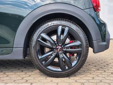 Mini Cabrio John Cooper Works — photo 25