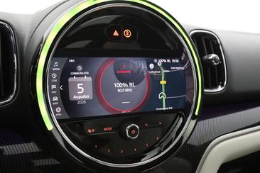 Mini Countryman COOPER SE — photo 39
