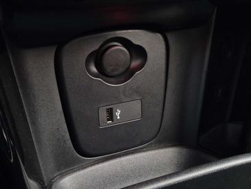Mini Cabrio John Cooper Works — photo 40