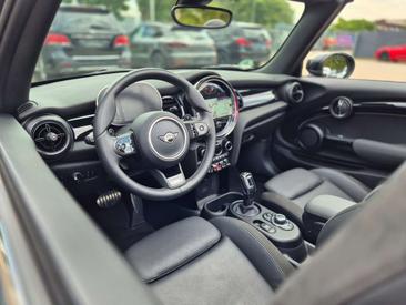 Mini Cabrio John Cooper Works — photo 41