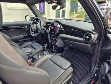 Mini Cabrio John Cooper Works — photo 42