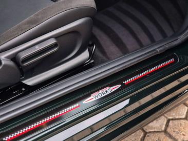 Mini Cabrio John Cooper Works — photo 45