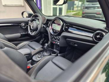Mini Cabrio John Cooper Works — photo 47
