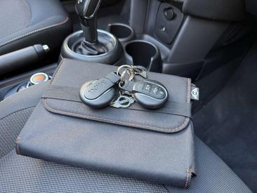 Mini Cabrio Chili Cooper — photo 14