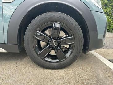 Mini Countryman COOPER SE — photo 8