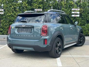 Mini Countryman COOPER SE — photo 15