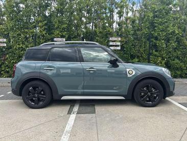 Mini Countryman COOPER SE — photo 16