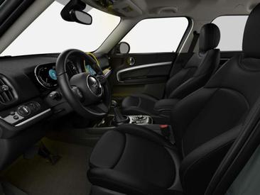 Mini Countryman COOPER SE — photo 23