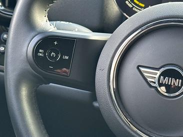 Mini Cooper — photo 11