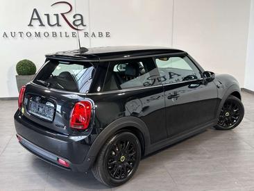 Mini Electric Classic Cooper SE — photo 3