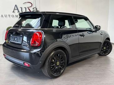 Mini Electric Classic Cooper SE — photo 5