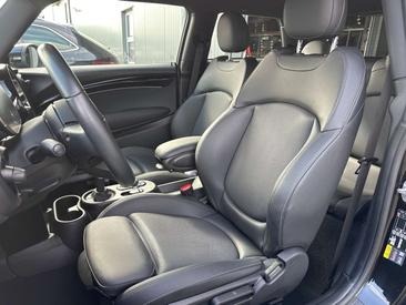 Mini Electric Classic Cooper SE — photo 8