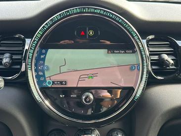 Mini Electric Classic Cooper SE — photo 15
