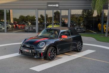 Mini Cabrio John Cooper Works — photo 4