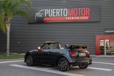 Mini Cabrio John Cooper Works — photo 5