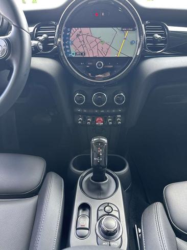 Mini Cooper Classic S — photo 15