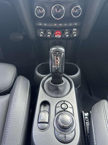 Mini Cooper Classic S — photo 16