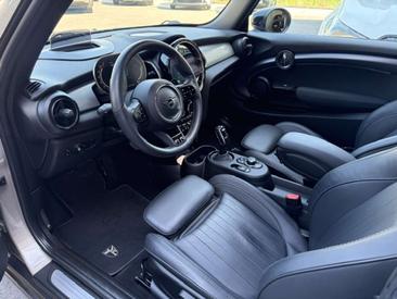 Mini Hatch Yours Cooper S — photo 7