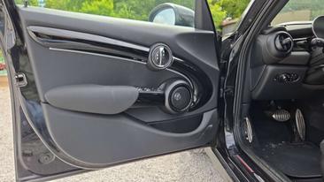 Mini Hatch JCW Cooper S — photo 6