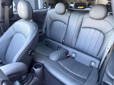 Mini Hatch Yours Cooper S — photo 9