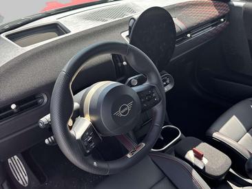 Mini Cabrio John Cooper Works — photo 13