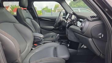 Mini Hatch JCW Cooper S — photo 24