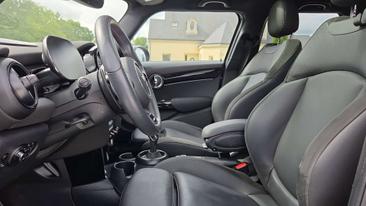 Mini Hatch JCW Cooper S — photo 25