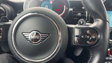Mini Cabrio JCW Cooper — photo 28