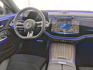 Mercedes Classe E 220 Night Edition — photo 3