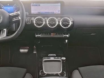 Mercedes Classe A 200 AMG Line — photo 4