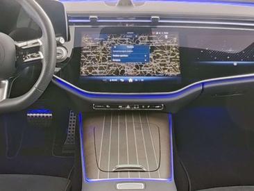 Mercedes Classe E 220 Night Edition — photo 4