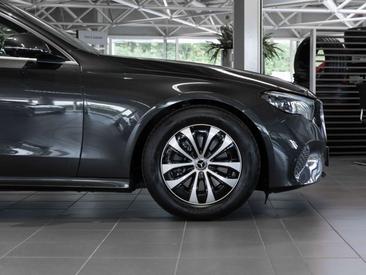 Mercedes Classe E 200 AVANTGARDE — photo 3