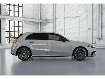 Mercedes Classe A 200 Night Edition — photo 5