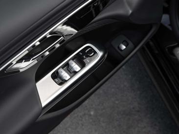 Mercedes Classe E 200 AVANTGARDE — photo 17