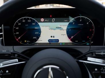 Mercedes Classe E 220 — photo 11