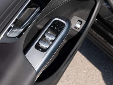 Mercedes Classe E 220 — photo 17