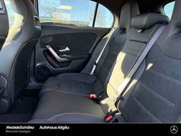 Mercedes Classe A 180 Night Edition — photo 8
