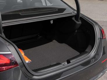 Mercedes Classe E 220 — photo 19