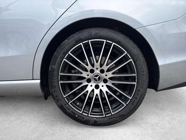 Mercedes Classe C 200 Edition 1 — photo 4