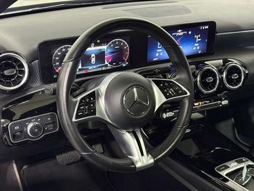 Mercedes Classe A 180 — photo 11