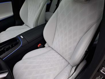 Mercedes Classe E 220 Night Edition — photo 9
