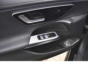 Mercedes Classe E 220 — photo 39