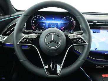 Mercedes Classe E Break 220 — photo 11