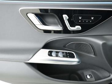 Mercedes Classe E 220 — photo 20