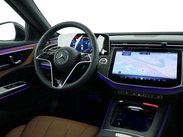 Mercedes Classe E 200 — photo 10