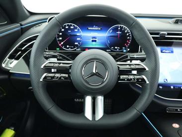 Mercedes Classe E 300 — photo 11