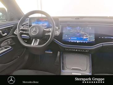 Mercedes Classe E 300 Night Edition — photo 8