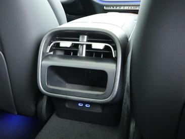 Mercedes Classe E 300 — photo 24