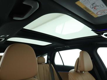 Mercedes Classe E 200 — photo 21